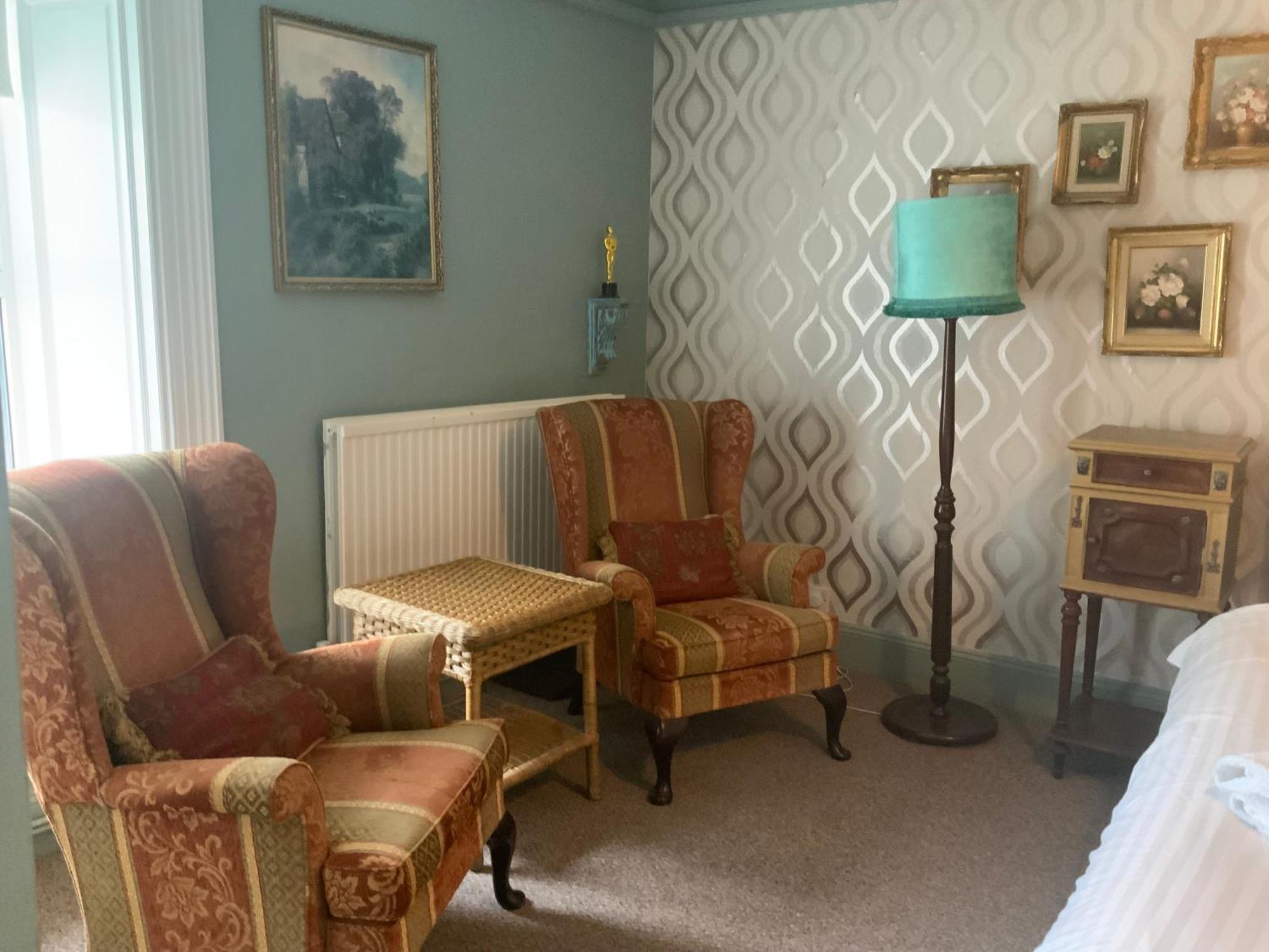 ホテル The White House Sennybridge 部屋 写真